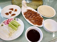 -六和聚传统烤鸭.天津菜(和平店)