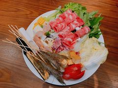 -樾餐厅泰式海鲜火锅(民歌湖店)