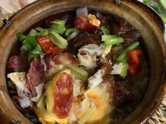 叉烧腊肠煲仔饭-嘉华小吃(蛇口市场店)