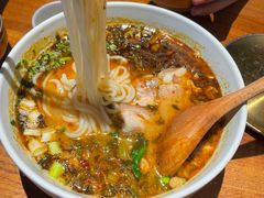 -SHAN山(前滩太古里店)