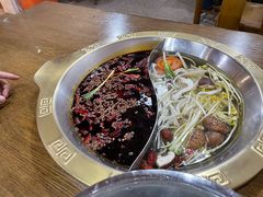 -巴渝味道重庆老火锅(商行街店)