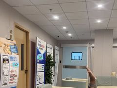-上海大学附属上海和平眼科医院