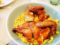 -港丽餐厅(高德置地店)