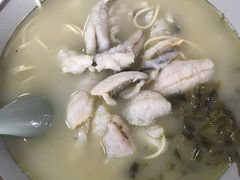 -明呈黄鱼面馆(斜土路店)