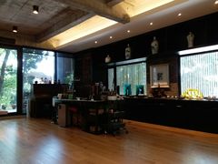 -瓷语堂(上海五维空间创意园店)