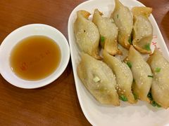 -小姜锅贴(凤凰街店)