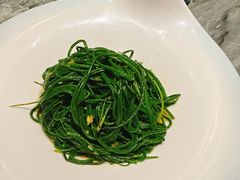 -乡村馕坑肉·烧烤·新疆菜·本地人更爱吃(阿勒泰首店)