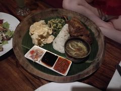 -Pundi Pundi Restaurant