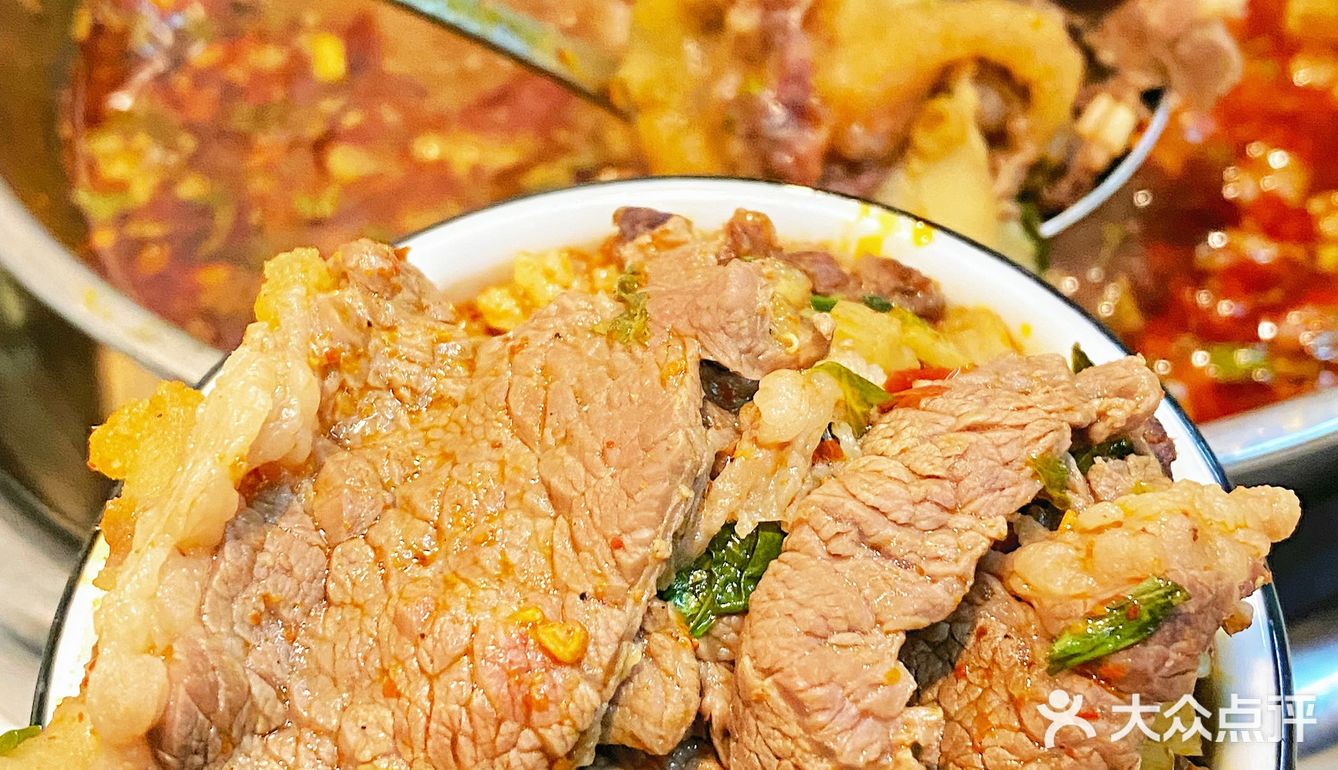 中沅广场！渣渣牛肉好吃哭了[流泪]