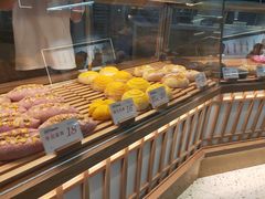 面包甜点陈列柜-木子木水日式烫面包(世界城光谷店)