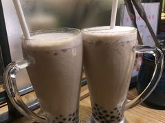 -湊湊火锅·茶憩(上海合生汇店)
