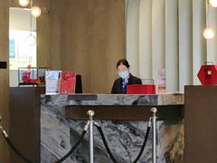-深圳国际会展中心希尔顿酒店(前海华发冰雪世界店)