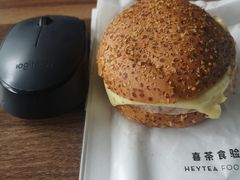 -喜茶(广州东方宝泰店)