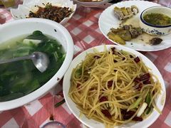 -洪霞餐馆