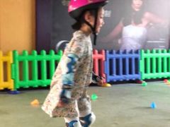 -乐翔轮滑(中庚漫游城店)