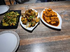 -嗨辣小聚·盘锦河蟹·海鲜烧烤龙虾(盘锦十年好店)