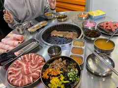 -玄希浪漫厨房·韩料烤肉(湖滨银泰in77店)