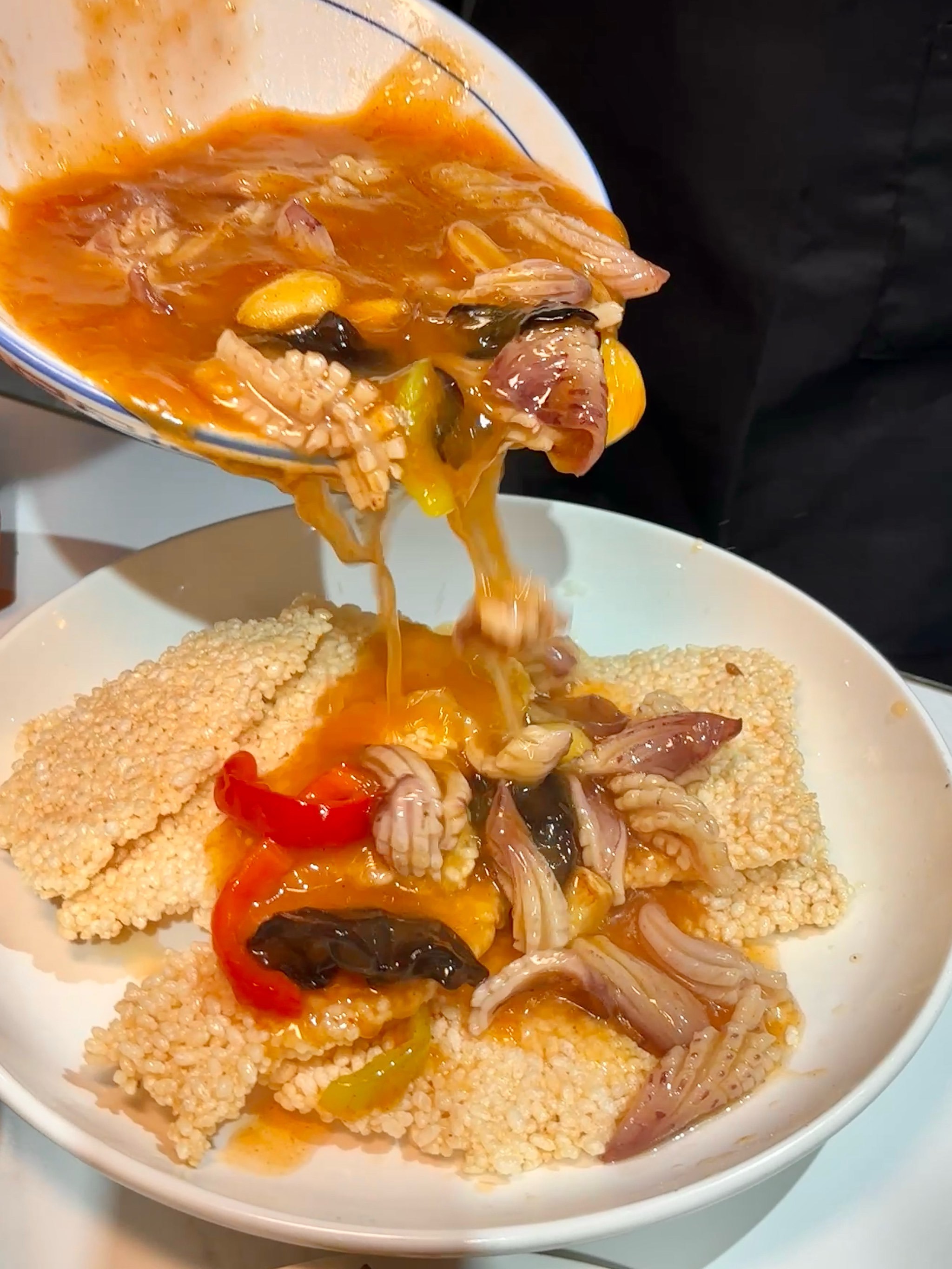 郑州土著都爱来的老一楼灌汤包