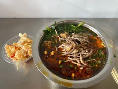 -老五鸡丝豆花面粉(瑞金北路68号院店)