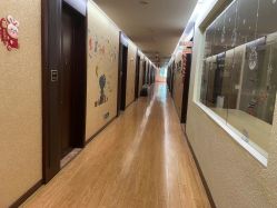 -卓玥国际月子会所(罗山路店)