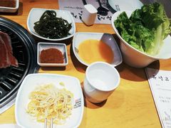 -唯成•韩国炭火烤肉 유성고기