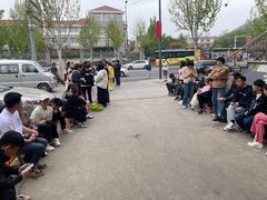 -百味地锅鸡(二店·财校分店)