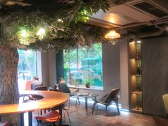 大堂-迪欧咖啡·中西餐融合菜(平江万达旗舰店)