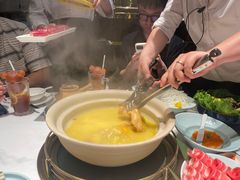 -领鲜天下·焗海鲜·花胶鸡(天目里店)