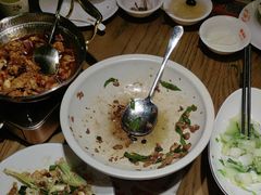 -爱碗亭·鲜炒湖南菜(壹城中心店)