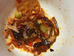 -紫燕百味鸡(交大路店)