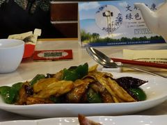 素烧地三鲜-京滨饭店·餐厅(阜外大街店)