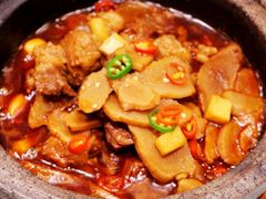 -彩云天云南餐厅
