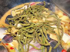 豆角干-屯老二农家铁锅炖·行业领军者(梅江店)