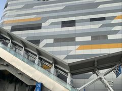 -东荟城名店仓