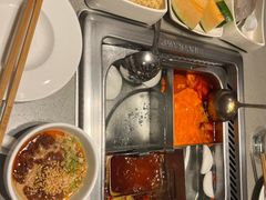 -海底捞火锅(让胡路万达店)