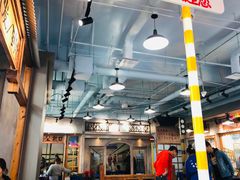 大堂-马路边边串串香(空港新苑店)