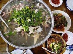 -小杨翘脚牛肉