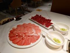 -犇鼎牛潮汕牛肉火锅(新辰里学清路店)