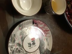 餐具摆设-杨记隆府(重庆总店)