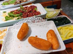 -乡土黄·鲜牛肉火锅·小龙虾(兴业街店)
