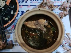 -万和春排骨砂锅米饭(新业广场店)