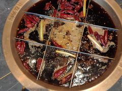-长嘉·河图火锅(长嘉汇江景旗舰店)