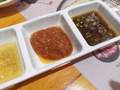 -唯成•韩国炭火烤肉 유성고기