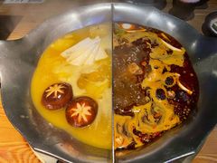红颜花胶鸡锅-湊湊火锅·茶憩(杭州湖滨银泰in77店)