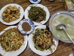 -红实家常菜(静安里店)