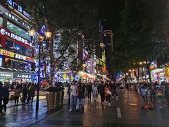 -八一路好吃街(雨田商务大厦店)