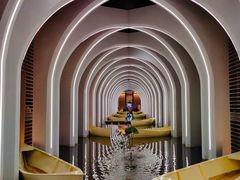 -涨巢·潮玩水疗局