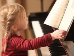 -朗韵钢琴学校(中环金界店)