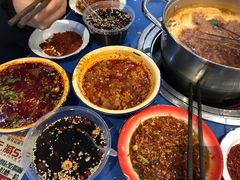 -马路边边麻辣烫(世纪金源店)