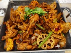-精悦蓉(松江万达广场店)
